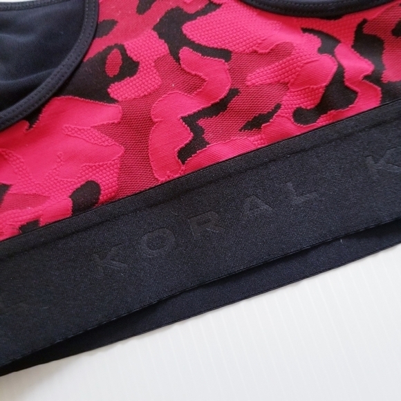 KORAL Sweeper Versatility Sport Athletic Bra Red Camo Small - Picture 6 of 8